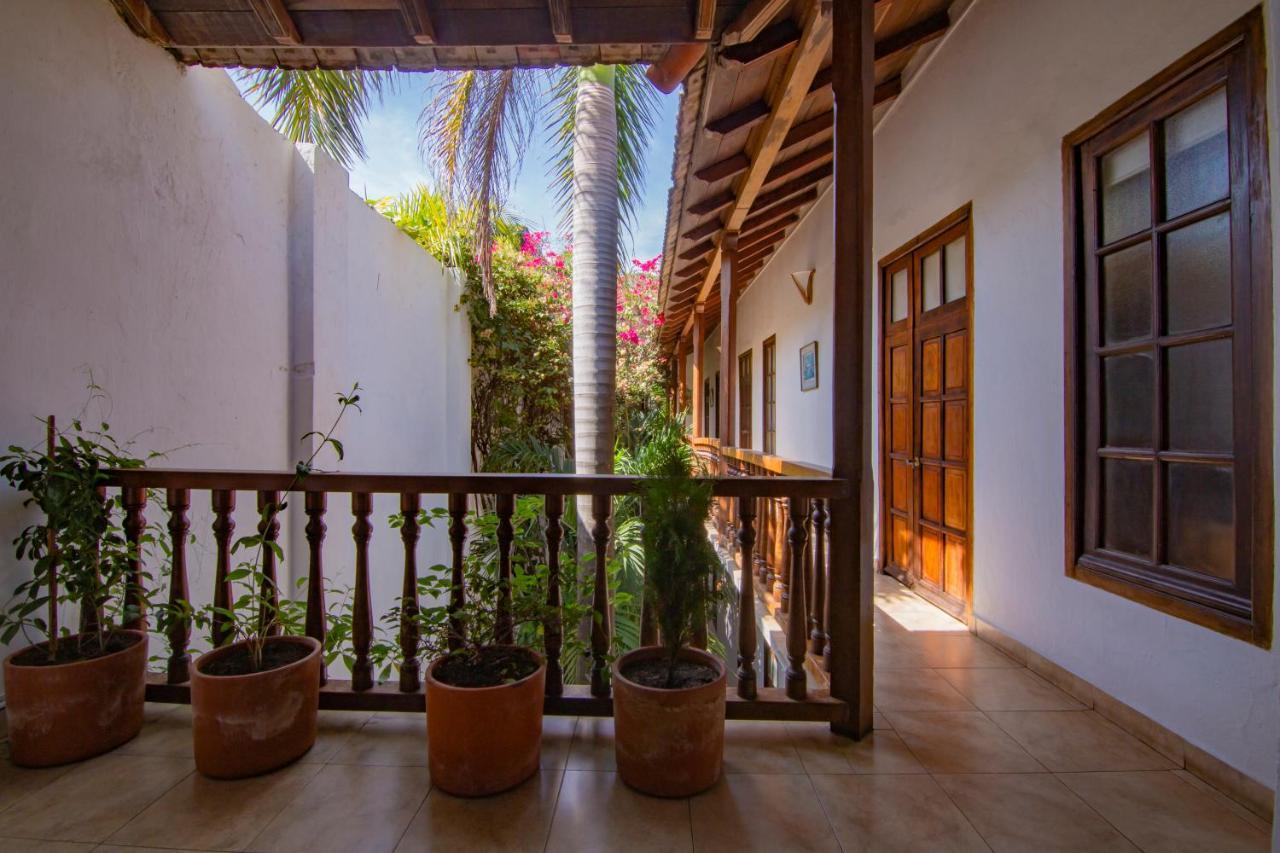 Отель Casa Del Tejadillo Картахена Экстерьер фото