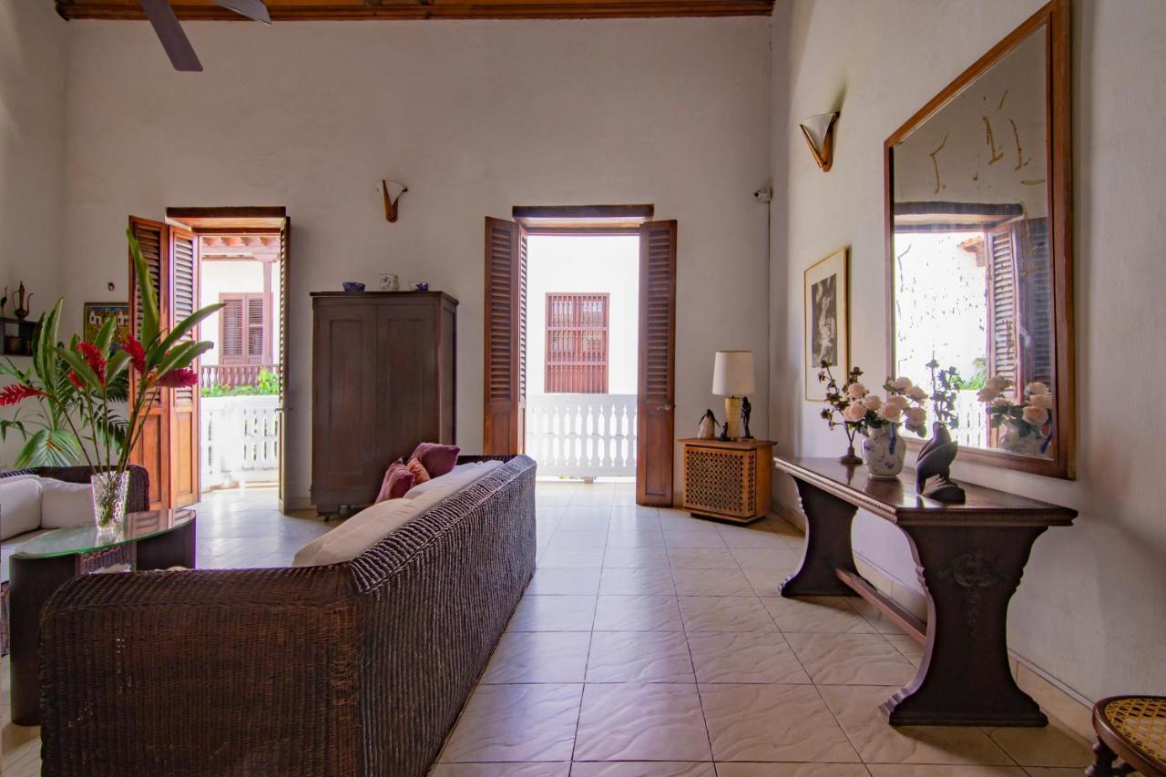 Отель Casa Del Tejadillo Картахена Экстерьер фото