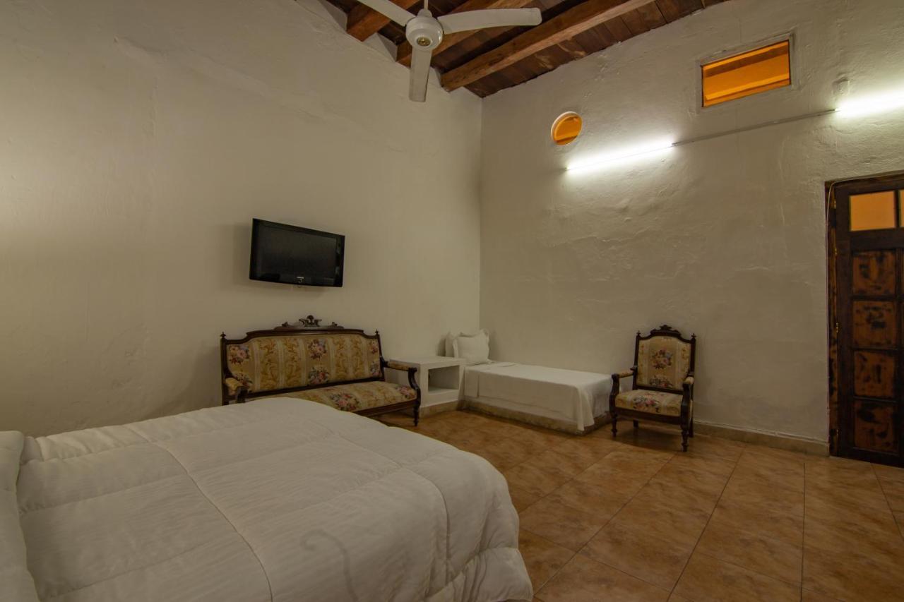 Отель Casa Del Tejadillo Картахена Экстерьер фото