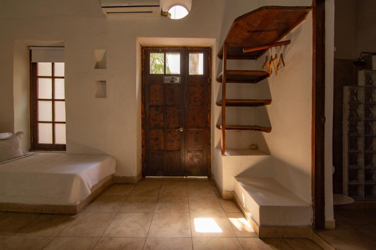 Отель Casa Del Tejadillo Картахена Экстерьер фото