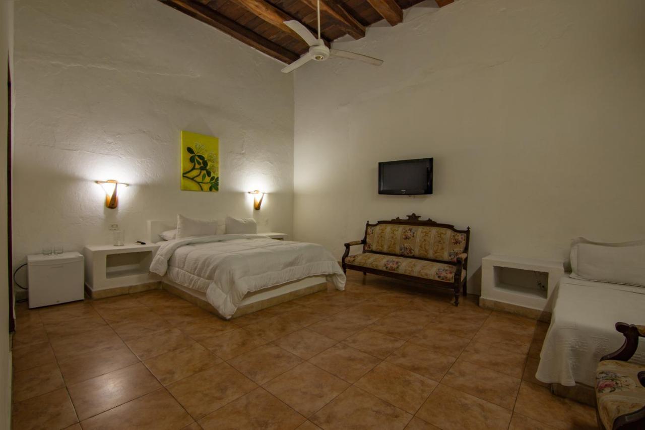 Отель Casa Del Tejadillo Картахена Экстерьер фото
